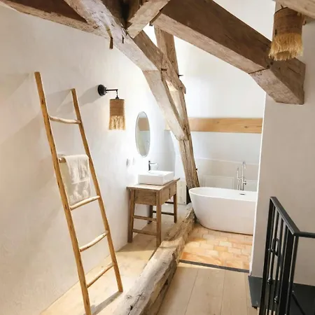 With Sauna By Bourget Conjux